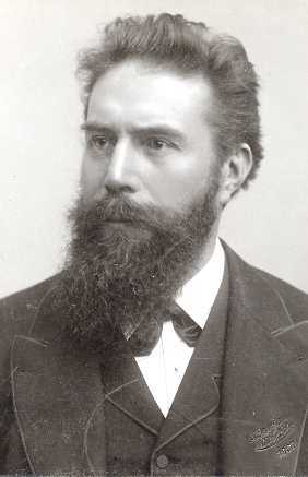 Photograph of Wilhelm Conrad Röntgen 